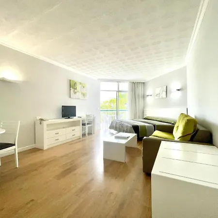 Apartman Superior Studio With Pool, Close To The Puerto de la Cruz