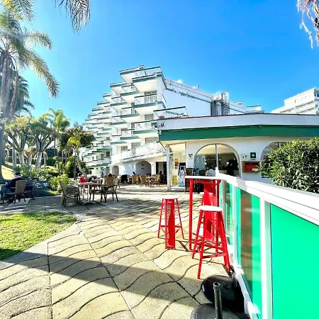 Apartman Superior Studio With Pool, Close To The *